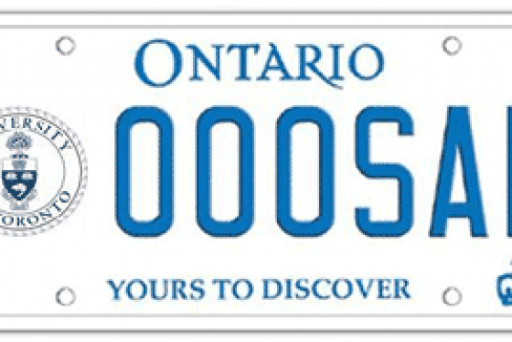 License plate with round U of T logo on left