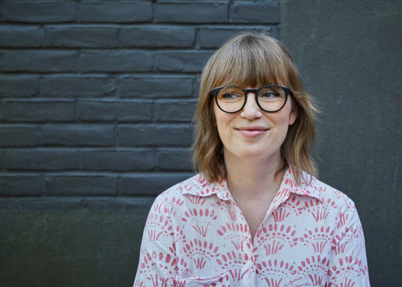 Photo of Sarah Polley smiling