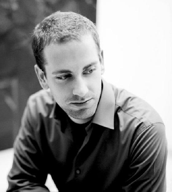 Pianist Asher Ian Armstrong in black and white