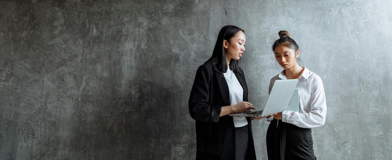 Two people having a meeting