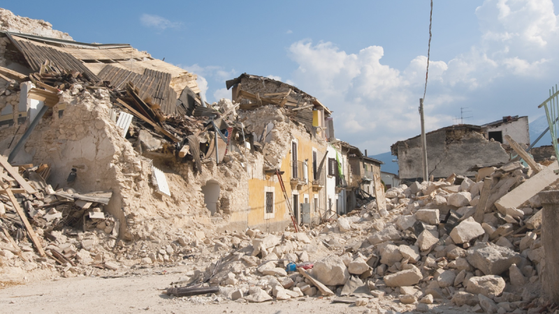 A building demolished by the acts of war.