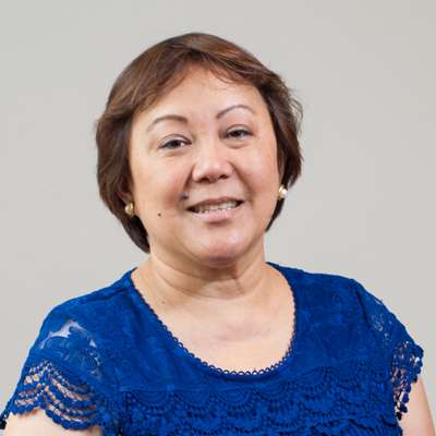 Portrait of Cynthia Goh smiling.