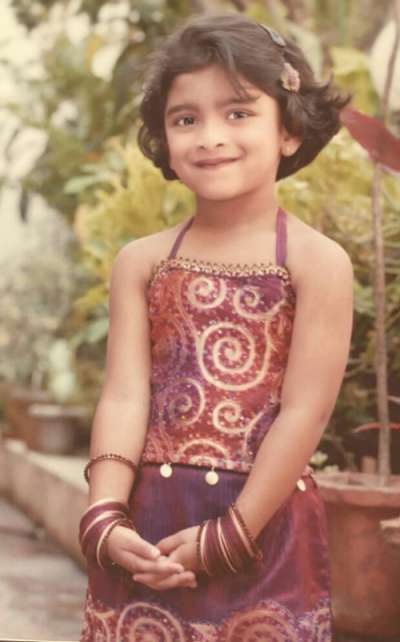 Young Sera Gandhi in India