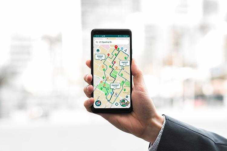 The screen for the MapinHood app shows pedestrian routes marked as Safest, Fastest and Scenic.