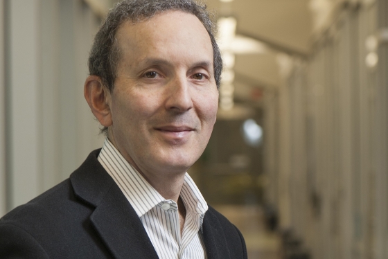 Daniel Drucker (MD 1980, PGMT 1983), a professor in the Faculty of Medicine, will receive the Manning Awards Foundation's Principal Award, which comes with $100,000, for his discovery and development of glucagon-like peptide 2 (GLP-2) for short bowel syndrome.