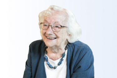 Photo of Helen Brimmell