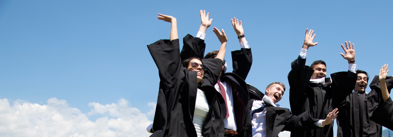 New graduated alumni celebrating together.