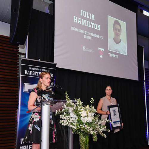 Julia Hamilton, who led the Varsity Blues women’s squash team to three consecutive OUA titles from 2002 to 2005, while pursuing a medical degree, spoke at the induction ceremony (photo by Martin Bazyl) 