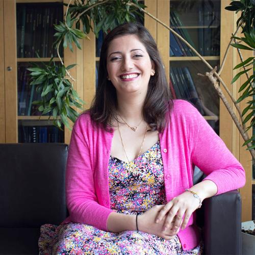 Asal Aslemand (BSc 2011 UTM, MSc 2014, PhD 2018) has adopted a unique format for her courses to fight statistics' "bad rep" and lower students' anxiety 