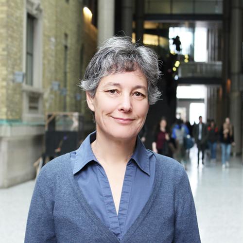Elizabeth Edwards wins a 2017 Faculty Award for outstanding teaching and research