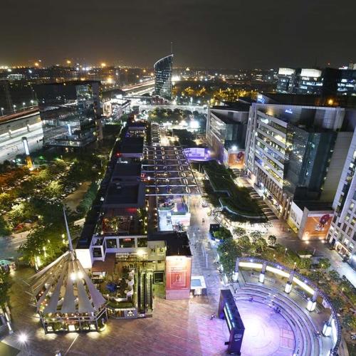An aerial view of Gurugram, India: With support from Tata Trusts, U of T will be establishing the University of Toronto School of Cities Alliance in India – a network of Canadian and Indian researchers (photo by Sanjeev Verma/Hindustan Times via Getty) 