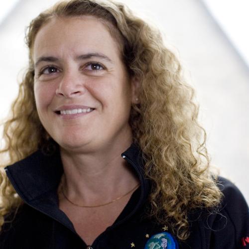  Julie Payette