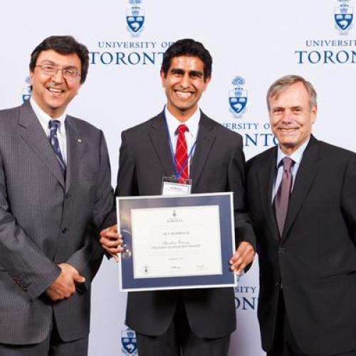  Aly Madhavji receiving a 2012 Gordon Cressy Student Leadership Award.