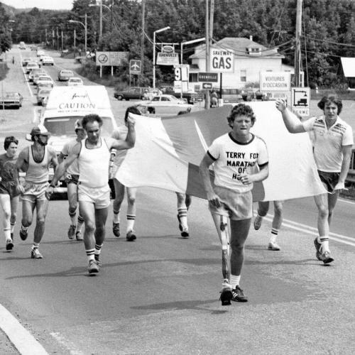 Terry Fox running the Marathon of Hope