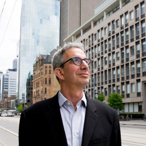Prof. Robert Schwartz in front of DLSPH