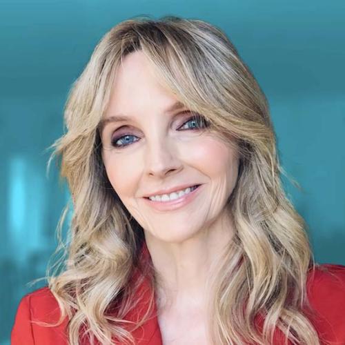 photo of Kirstine Stewart