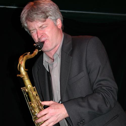 Photo of saxophone player